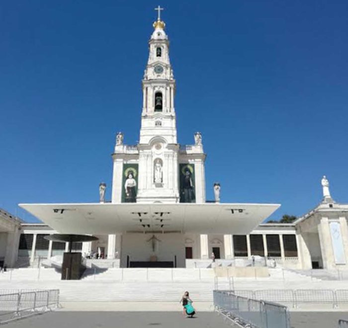 Fatima da Napoli - 5 giorni a fine Agosto