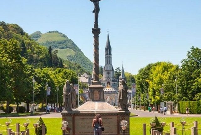 Lourdes con volo a Ottobre 2025