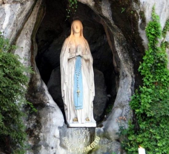 _Lourdes---