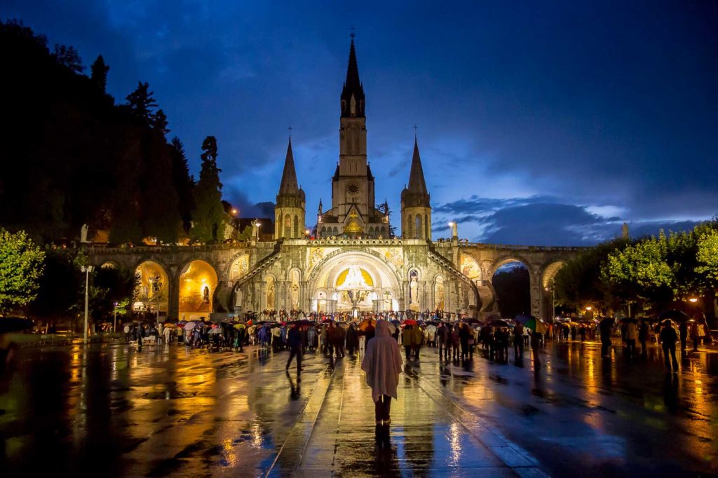 Lourdes-