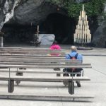 Preghiera a Lourdes