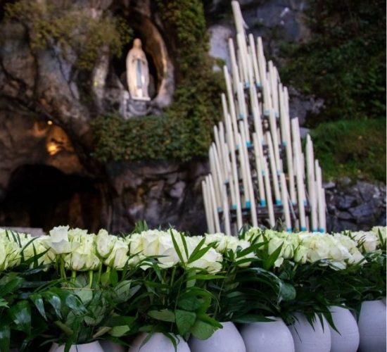 Lourdes da Napoli - Volo diretto a Settembre 25