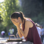 il gesto dell'acqua lourdes