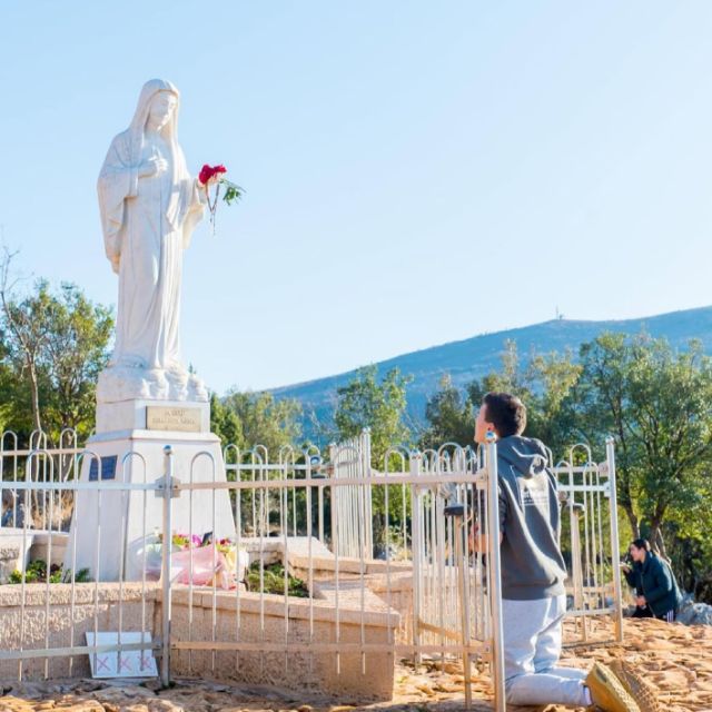 Preghiera a Medjugorje