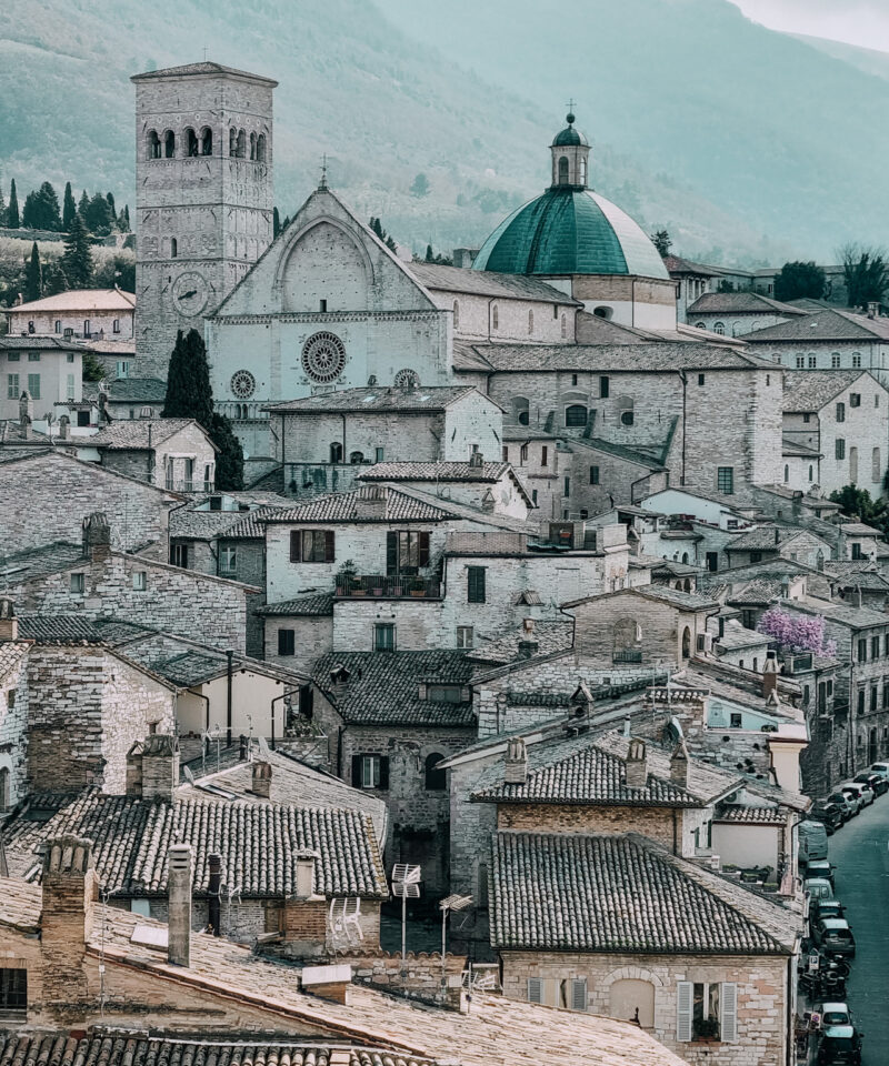 Assisi in bus dal Nord - Ponte 25 Aprile